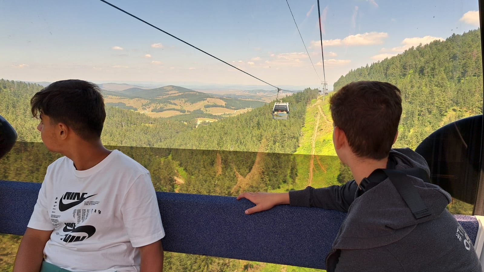 359826925_728220135980802_8375755760325583535_n