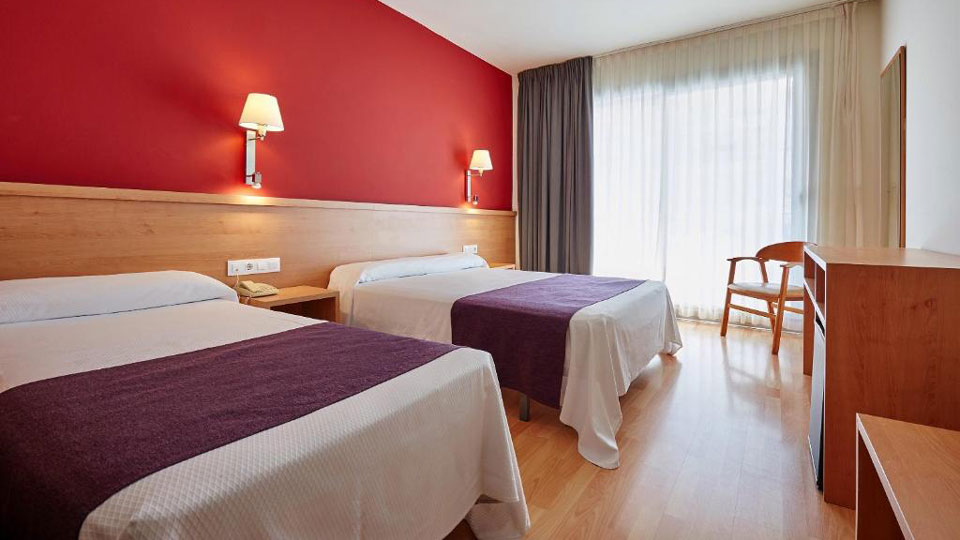 hotel-surf-mar-3 hotel-surf-mar-3